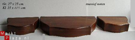 === 3 Klok consols = oud === 5475
