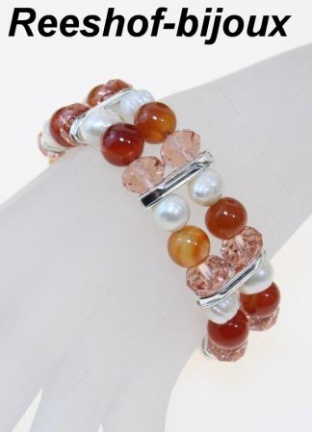 Schitterende armband met zoetwaterparels en edelstenen