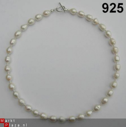ACTIE: ZOETWATER PARELKETTING MET ZILVER (925), UNIKAAT