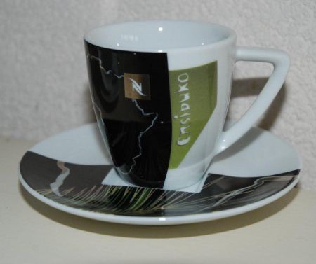 * 4 aparte NESPRESSO espresso kop en schotels * - Afbeelding 4