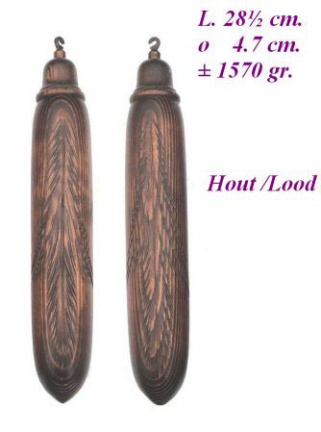 = 2 Gewichten = Hout / Lood = gebruikt = 15985