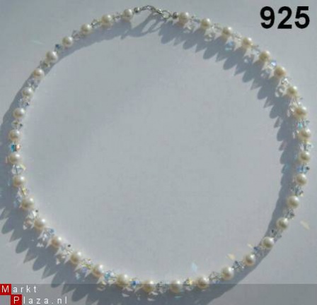 ACTIE: ZOETWATER PARELKETTING SWAROVSKI EN ZILVEREN 925 SLOT