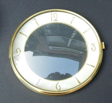 = Pendule deur / wijzerplaat = bol glas = 18281