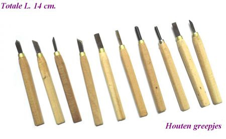 === 10 Houtbeiteltjes = gebruikt === 18503