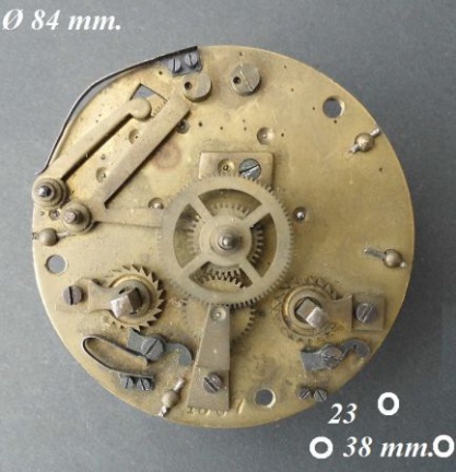=== Pendule uurwerk voor onderdelen = oud === 22595