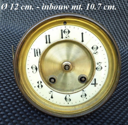 === Pendule zaagslag uurwerk = oud === 23300