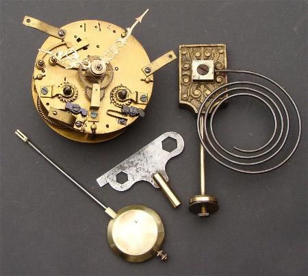 === Uurwerk = pendule = Tobias Bäuerle = oud === 9499