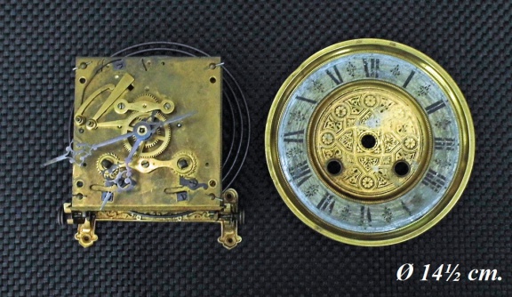 === Regulateur uurwerk = opknapper = oud === 24630