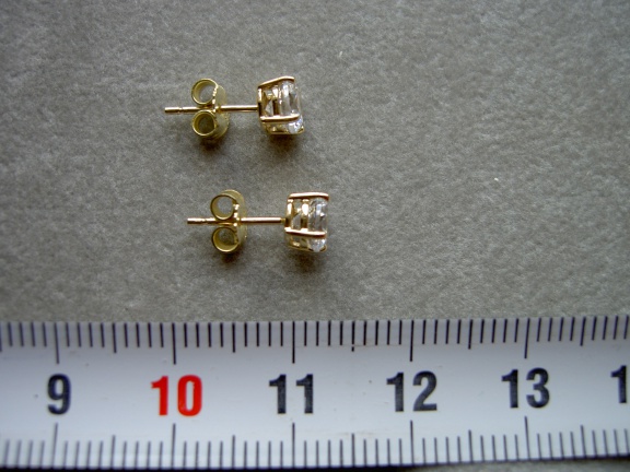 Gouden oorbellen, zirkonia rond, 5 mm