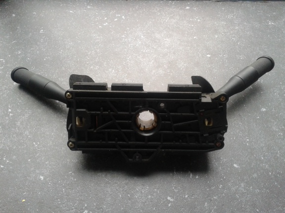 Alfa Romeo 33 stuurschakelaar 60575648 Used - Afbeelding 2