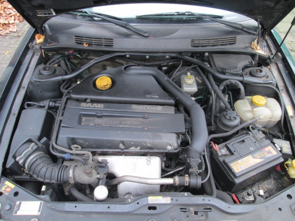 Saab 9-3 2001 Zwart Plaatwerk en Onderdelen Sloopauto inkoop Den haag - Afbeelding 4