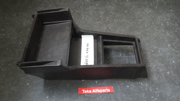 Alfa Romeo Alfetta Console 116556126400 / 116556107400 / NOS - nr. 1