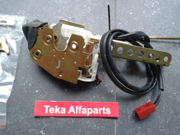 Alfa Romeo 164 (87-92) Elektrisch Deurslot 60780067 Slot Links NOS - nr. 1