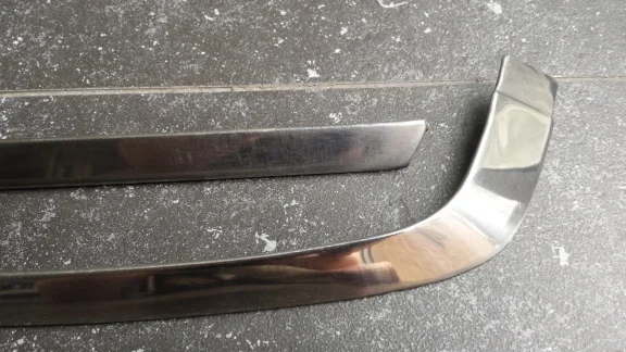 Alfa Romeo 90 Sierlijst Set 162007717800 & 162007717900 NOS - Afbeelding 4