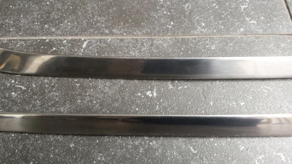 Alfa Romeo 90 Sierlijst Set 162007717800 & 162007717900 NOS - Afbeelding 6