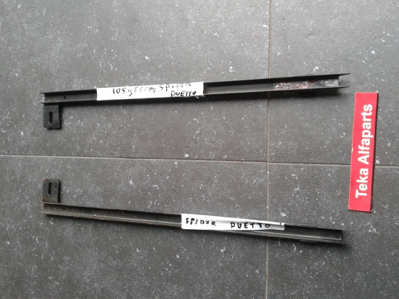 Alfa Romeo Spider Duetto raamgeleider L+R 105955504600/01 - Afbeelding 2