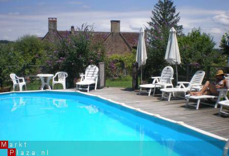 DORDOGNE! juli! Mooie vakantiehuis zwembad, jacuzzi