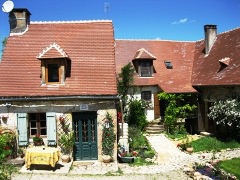 DORDOGNE: 6p, Zwembad, Tuin, Belle Vue! WIFI! JULI!