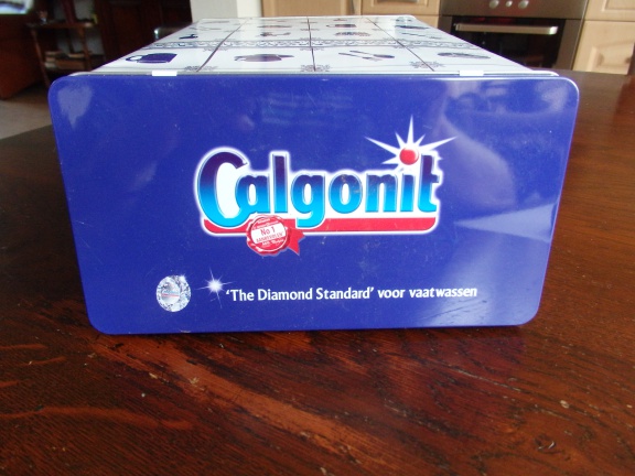 Calgonit voorraadblik met scharnierdeksel. - nr. 1