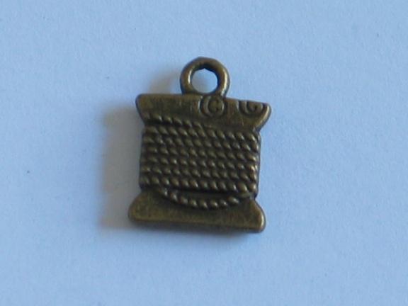 Bronze thread roll