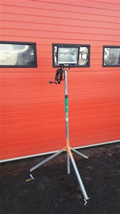 bouwlamp 1000 watt met verstelbaar/inklapbaar statief - Afbeelding 2