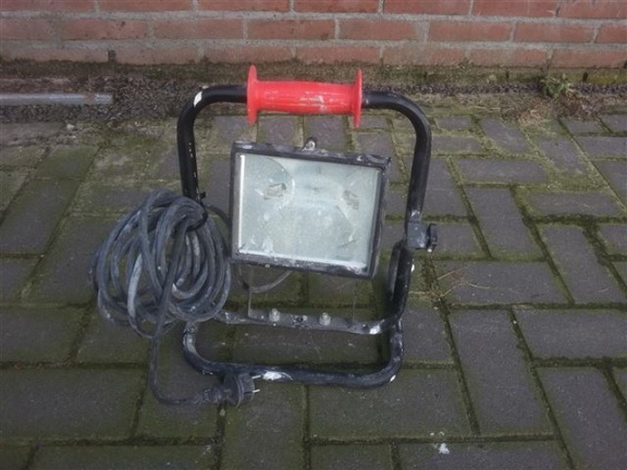 statief met bouwlamp 500 watt - nr. 1