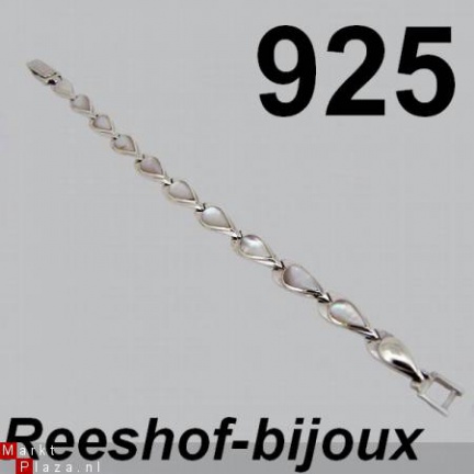 FIJNE ECHT ZILVEREN (925) ARMBAND MET ECHTE PAARLEMOER ST.