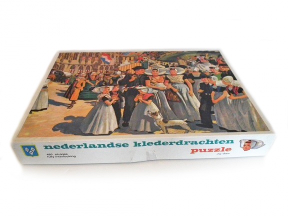 puzzel van Nederlandse klederdrachten