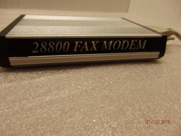 Tornado FM - 288 E- 28800 Fax Modem. - Afbeelding 2