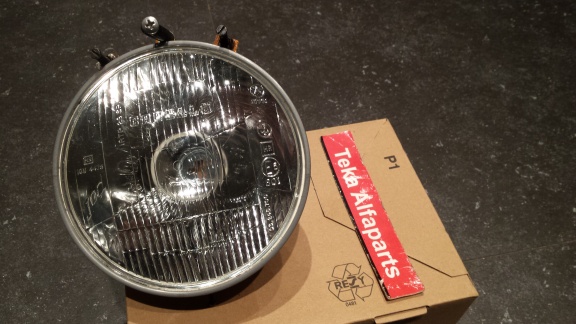 Alfa Romeo Alfetta Sedan Serie 1 Koplamp Carello 116086507500 NOS - nr. 1