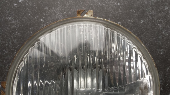 Alfa Romeo GT Bertone Ford Mustang 67-68 Koplamp Hella 304-111603 NOS - Afbeelding 2