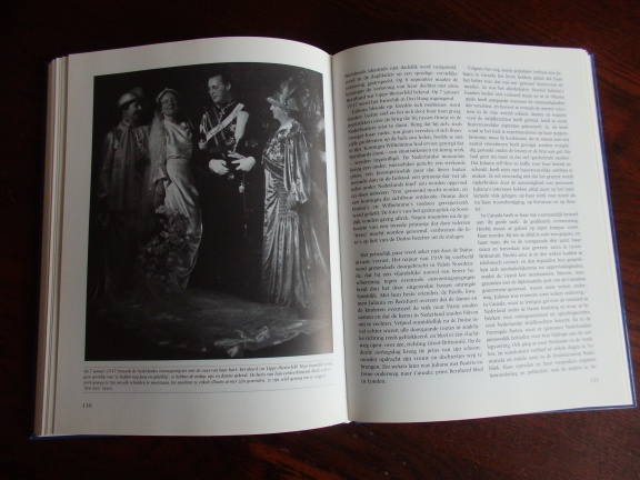 Vier Vorstinnen - 1890-1990. - Afbeelding 5