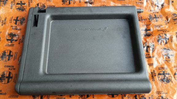 Alfa Romeo 164 Middenconsole Afdekkapje 164.00.70.044.01 NOS - Afbeelding 2