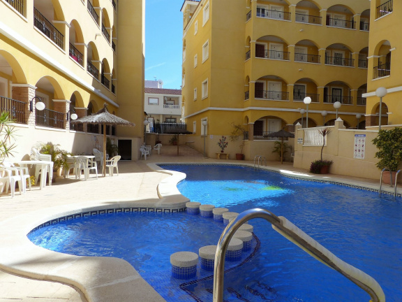 GEZELLIG APPARTEMENT, VRIJ UITZICHT, ALGORFA - Afbeelding 8
