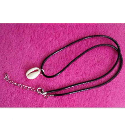 ketting faux leer zwart met kauri schelp hanger shel gelukschelp - Afbeelding 2