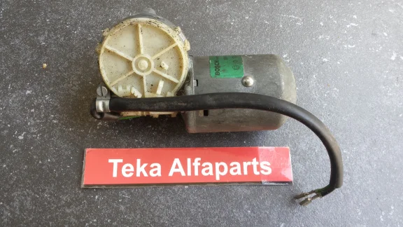Bosch 0130049006 Stoelversteller Seat Motor USED - Afbeelding 3