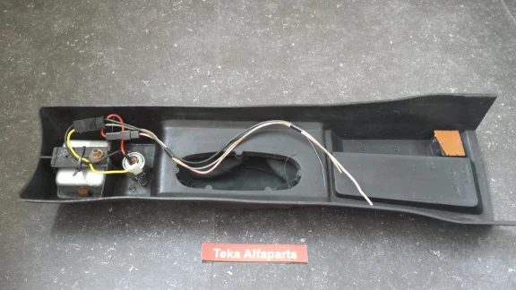 Alfa Romeo Giulietta (?) Console Konsole 113306312600 Used - Afbeelding 7