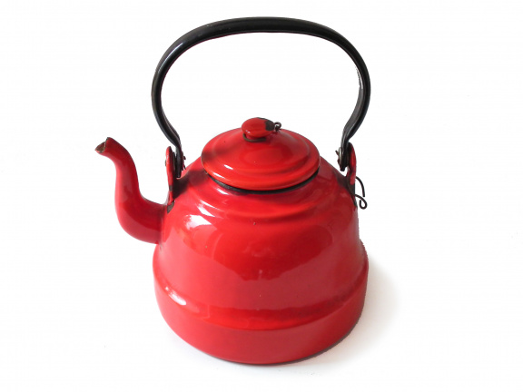 ketel van rood emaille