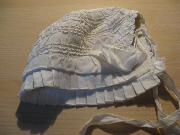 Een antiek poppenmustje...ca. 1910 - Afbeelding 3