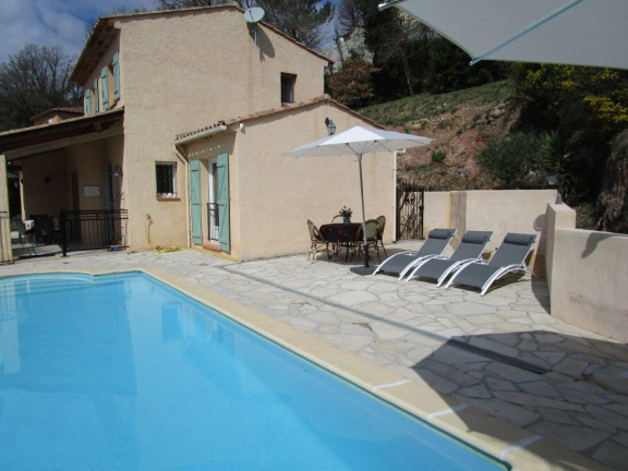 Vakantiehuis/villa met zwemb nabij Côte- d'Azur-Provence Z-Frankrijk. - nr. 1