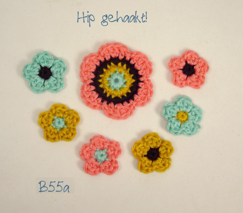 Hip gehaakt! setje hip gehaakte bloemen - nr. 1
