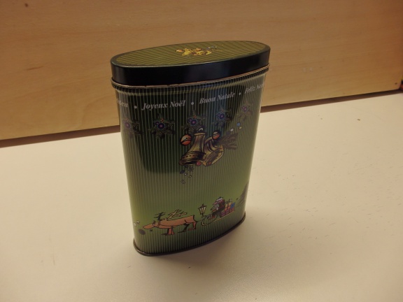 Bewaarblik met Kerstdecoratie. - Afbeelding 3