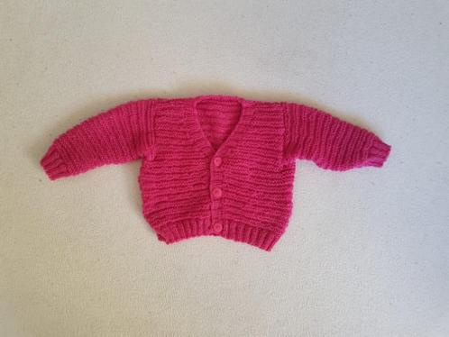 Nieuw donkerroze gebreid vest maat 50 - nr. 1