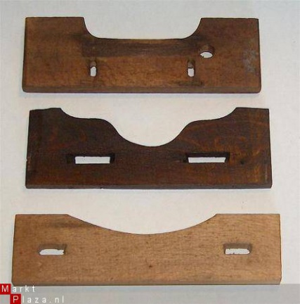 === Klok schuiven = oud === 157