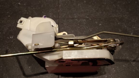 Mitsubishi Galant E50A Deurslot / Car Door Lock / Türschloß / MR137647 / NOS - Afbeelding 6