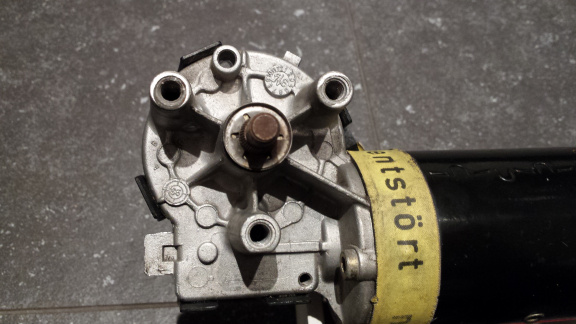 Bosch 0390241109 VW Golf III (93) Ruitenwissermotor NOS Nahentstört - Afbeelding 4