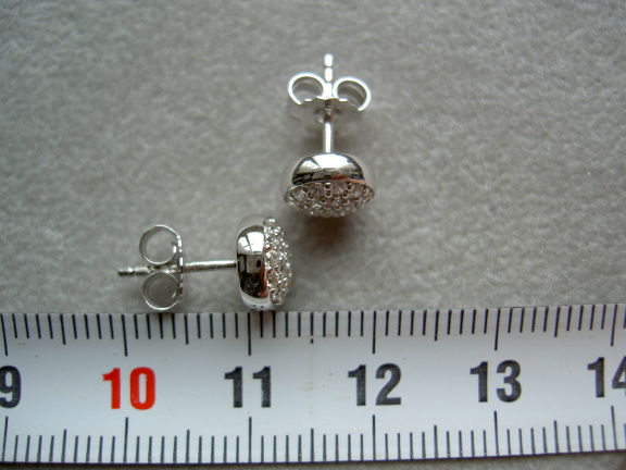 Ronde zirkonia oorbellen 8 mm knopjes
