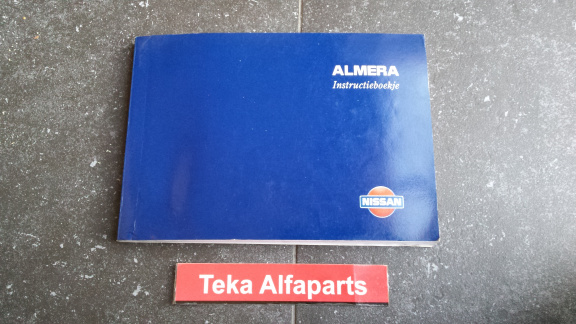 Nissan Almera Instructieboekje / Owner's Manual / 2000 Used - nr. 1