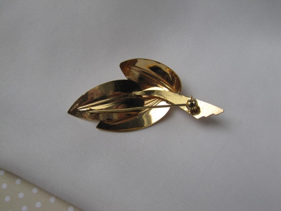 Broche Art Deco goudkleurig verguld bladmodel /Germany - Afbeelding 3