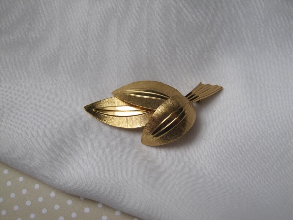 Broche Art Deco goudkleurig verguld bladmodel /Germany - Afbeelding 6